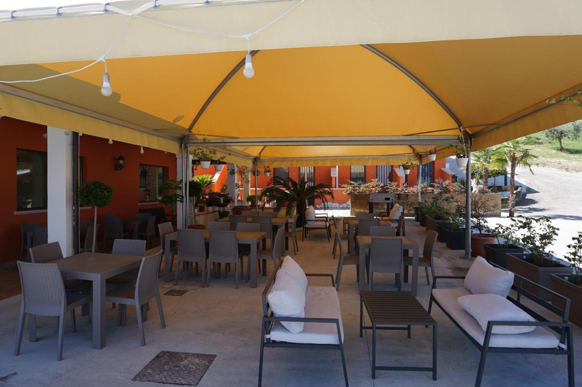 Bed and Breakfast La Terrazza Motta Атри Экстерьер фото